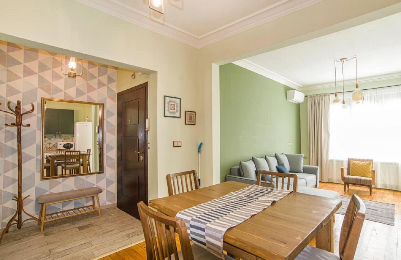 Top Central 2 Bedroom Apartment Next To Ndk Sofia Eksteriør bilde